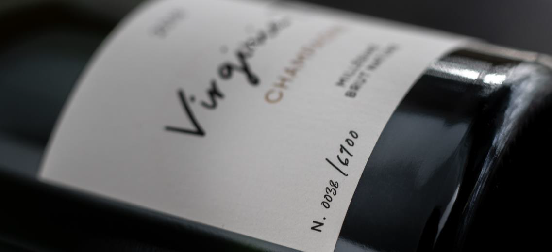 Virginie T bottle closeup