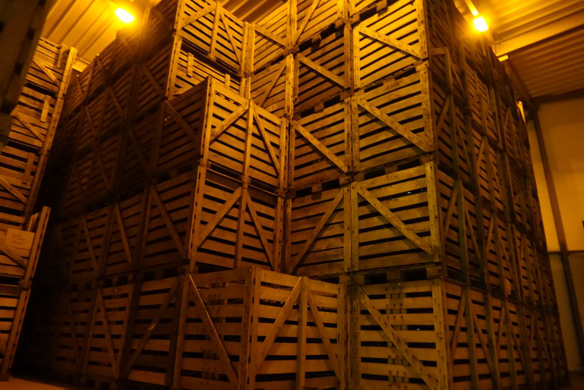 Cellar crates